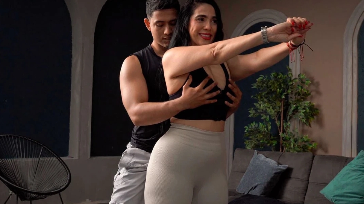 امرأة ناضجة ومدرب رياضي: فيلم الحب المحرم